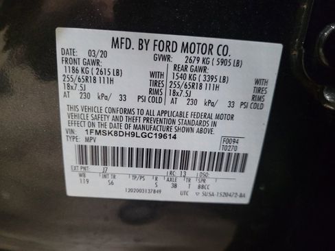 Used 2020 Ford Explorer XLT w/ Equipment Group 202A AWD/4WD image 33