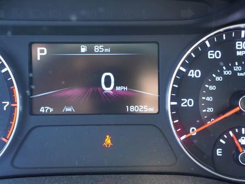 Used 2023 Kia Forte GT w/ GT2 Package image 8