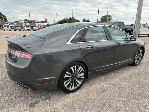 Used 2019 Lincoln MKZ Reserve w/ Luxury Package FWD image 6