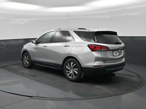 Used 2022 Chevrolet Equinox Premier image 6