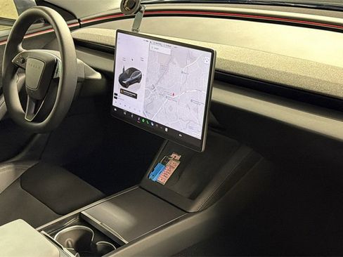 Used 2025 Tesla Model 3 Long Range image 10