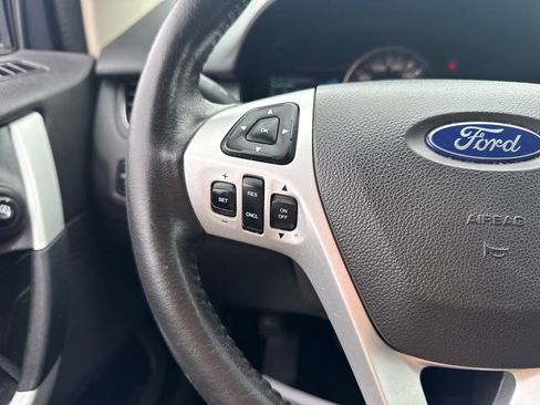 Used 2014 Ford Edge SEL w/ Equipment Group 205A AWD/4WD image 43
