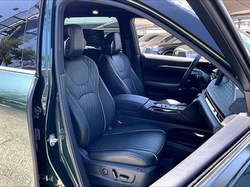 Certified 2026 INFINITI QX60 Autograph w/ Dark Cargo Package AWD/4WD image 9