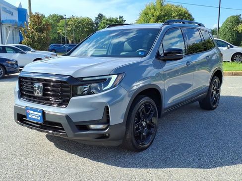 Used 2024 Honda Passport Black Edition image 5