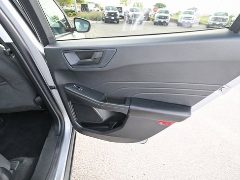 Certified 2022 Ford Escape SE image 28