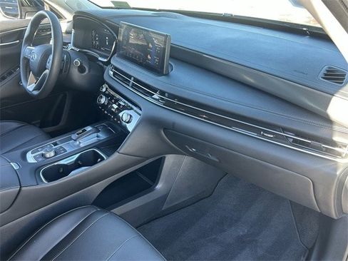 Certified 2025 INFINITI QX60 Luxe w/ Vision Package image 13