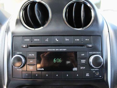 Used 2016 Jeep Compass High Altitude image 18