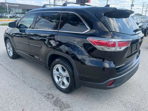 Used 2016 Toyota Highlander Limited Platinum AWD/4WD image 3