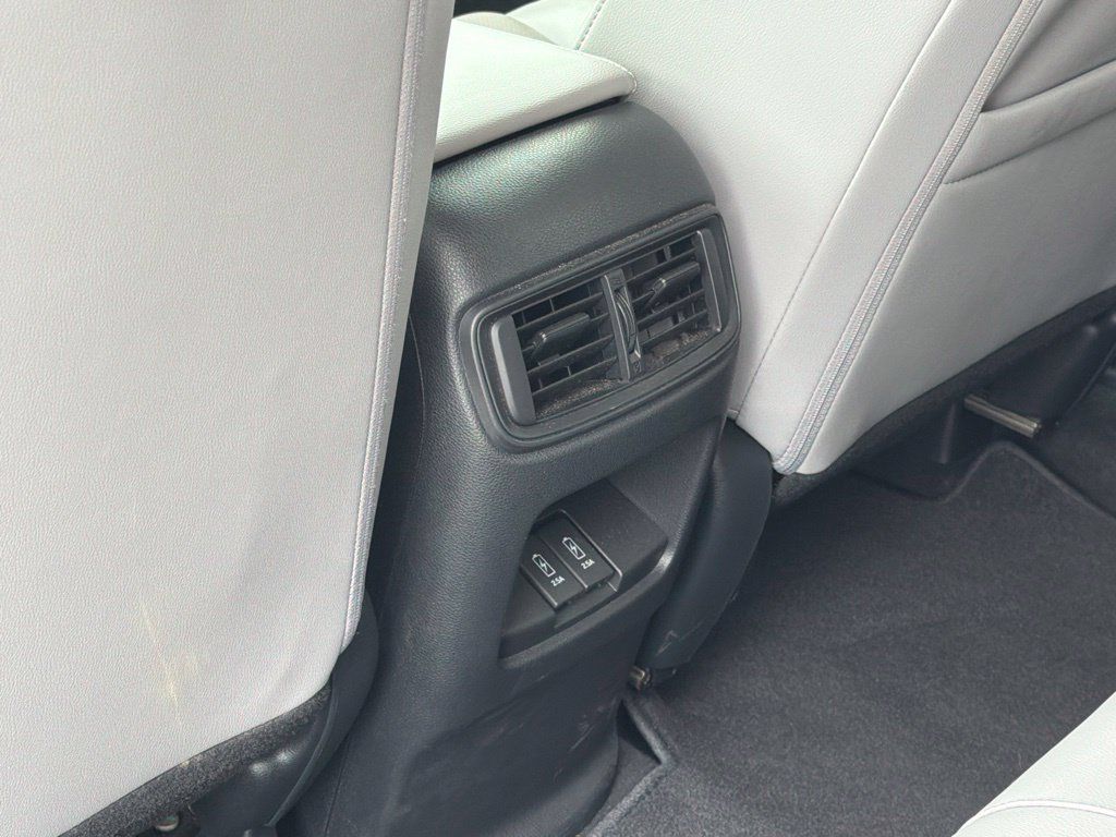 Used 2017 Honda CR-V EX-L image 16