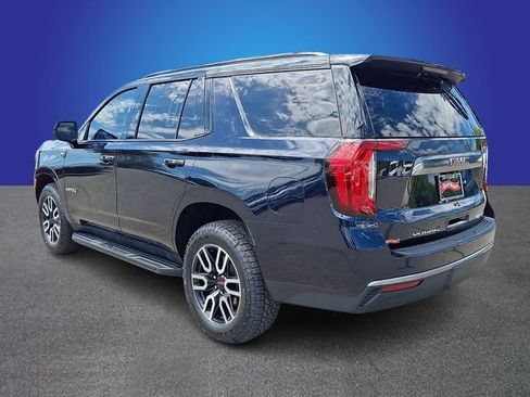 Used 2024 GMC Yukon AT4 w/ Technology Package AWD/4WD image 5