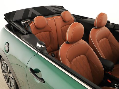 Used 2024 MINI Cooper S w/ Signature Upholstery Package image 36