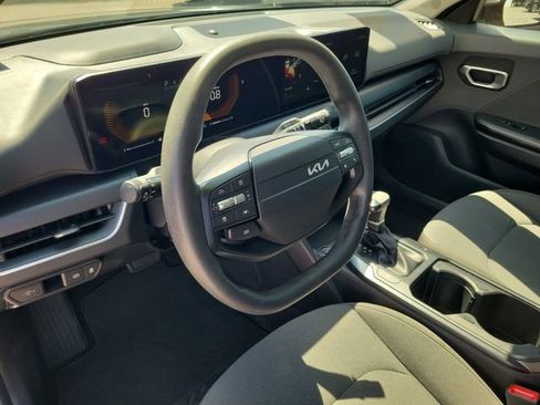 Used 2025 Kia K4 FWD image 15