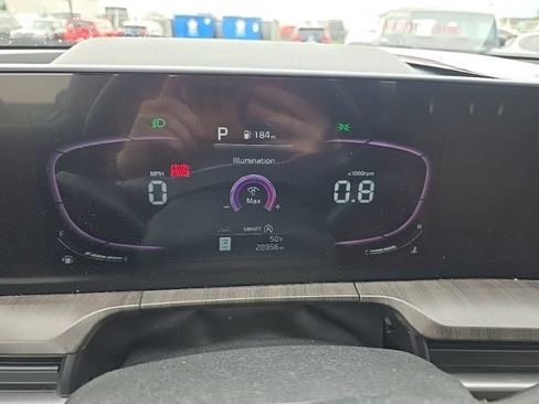 Certified 2023 Kia Telluride EX w/ EX Captain's Chair Package AWD/4WD image 12