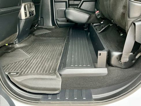 Used 2022 Ford F250 Lariat w/ Lariat Value Package image 29