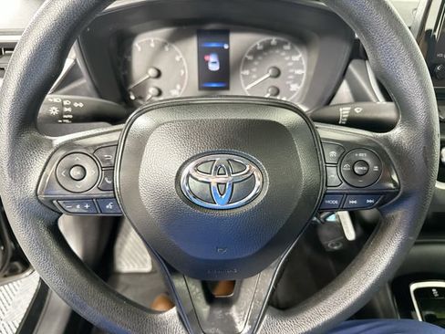 Used 2024 Toyota Corolla LE FWD image 18