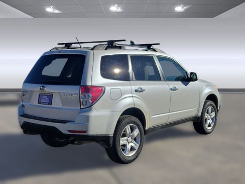 Used 2010 Subaru Forester 2.5X Limited image 8