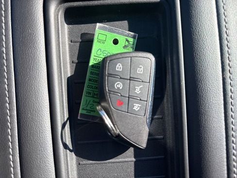 Used 2021 Chevrolet Tahoe LT image 30