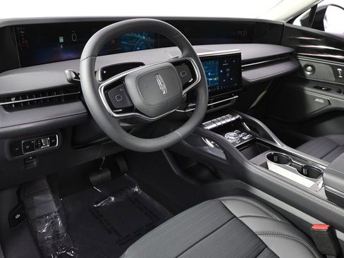 New 2026 Lincoln Nautilus Reserve AWD/4WD image 12