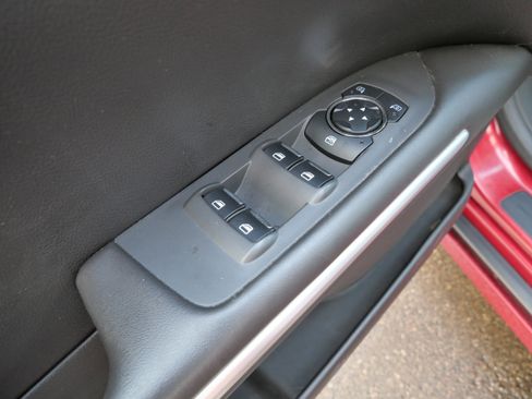 Used 2014 Lincoln MKZ image 18