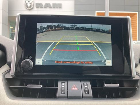 Used 2024 Toyota RAV4 XLE Premium image 16