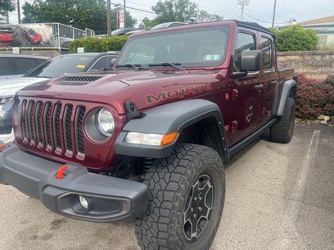 Used 2021 Jeep Gladiator Mojave w/ Cold Weather Group AWD/4WD image 3