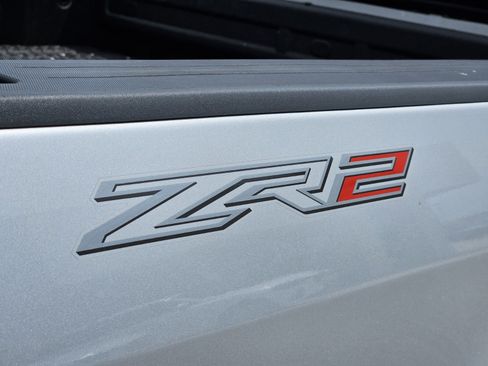 Used 2020 Chevrolet Colorado ZR2 AWD/4WD image 17