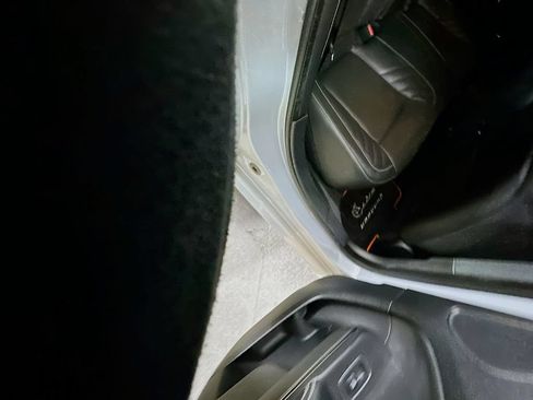 Used 2021 Dodge Charger SRT Hellcat w/ Harman/Kardon Audio Group RWD image 11