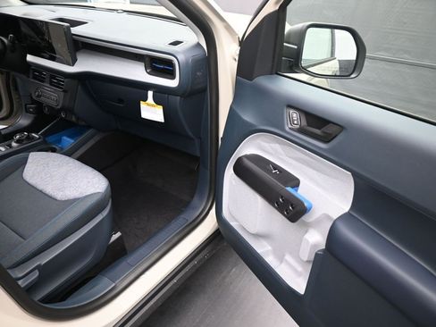 New 2025 Ford Maverick XLT w/ Equipment Group 302A image 17