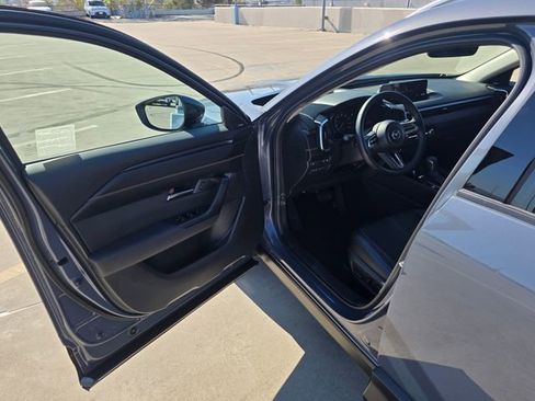 Certified 2025 MAZDA CX-50 2.5 Hybrid w/ Cargo Package image 34