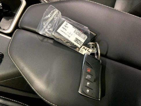 Used 2025 Lexus TX 350 AWD image 14