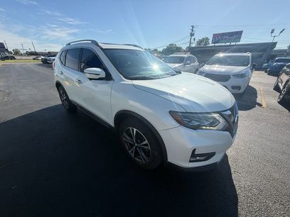 Used 2017 Nissan Rogue SL w/ SL Premium Package