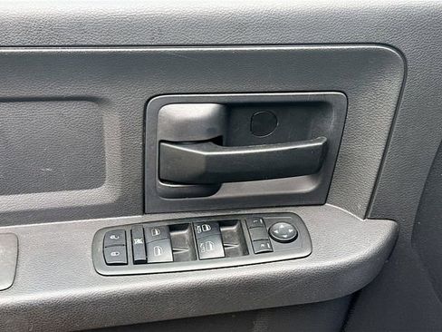 Used 2012 RAM 1500 ST AWD/4WD image 17