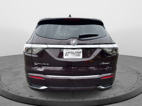 Certified 2023 Buick Enclave Avenir w/ Avenir Technology Package image 7