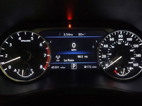 Used 2021 Nissan Sentra SV FWD image 23