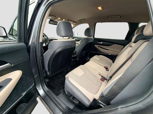 Used 2020 Hyundai Santa Fe SEL w/ Convenience Package image 23