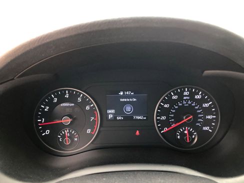 Used 2019 Kia Stinger image 28