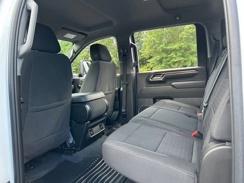 Used 2024 Chevrolet Silverado 3500 LT AWD/4WD image 42
