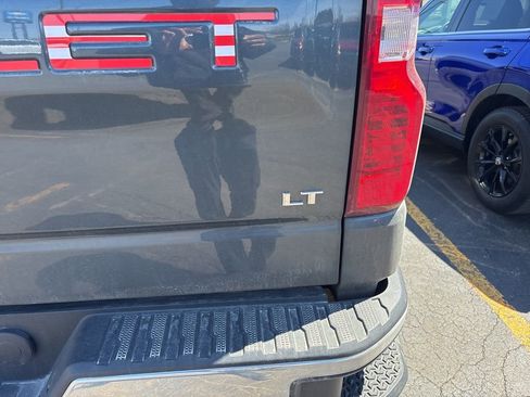 Used 2019 Chevrolet Silverado 1500 LT w/ All-Star Edition image 7