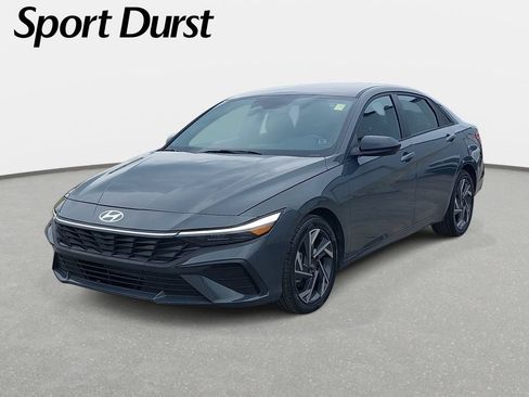 Used 2025 Hyundai Elantra Sport FWD image 1