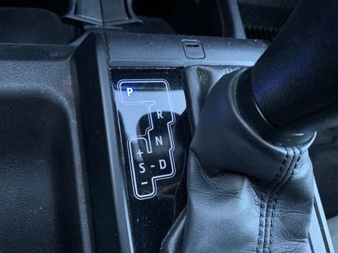 Used 2022 Toyota Tacoma SR image 24