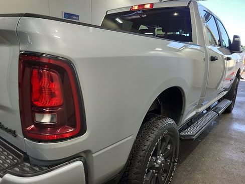 Used 2026 RAM 2500 Big Horn AWD/4WD image 6
