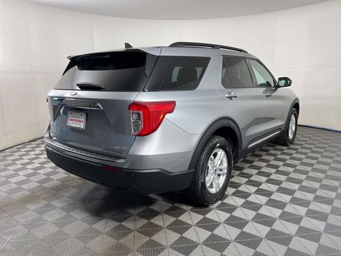 Used 2023 Ford Explorer XLT image 16