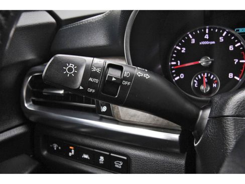 Used 2022 Kia Telluride SX w/ Towing Package FWD image 21