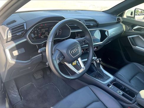 Used 2025 Audi Q3 2.0T Premium AWD/4WD image 5