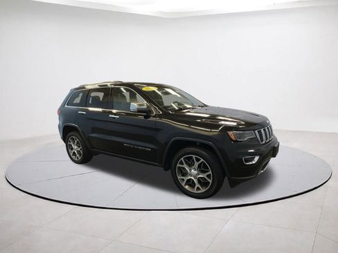 Used 2019 Jeep Grand Cherokee Limited w/ Luxury Group II image 7