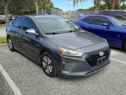 Used 2018 Hyundai Ioniq Blue FWD image 7