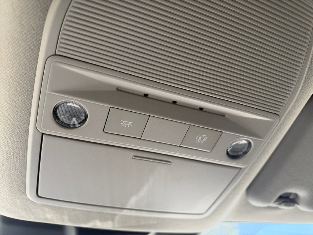 Used 2026 Nissan Sentra SV w/ Floor Mat Package FWD image 24