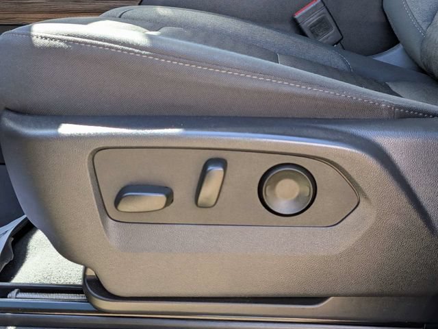 Used 2025 Chevrolet Silverado 1500 RST w/ Convenience Package II AWD/4WD image 19