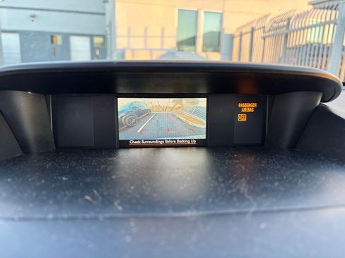 Used 2014 Subaru Forester 2.5i Premium w/ All-Weather Package image 8