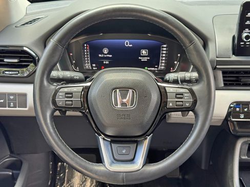 Used 2023 Honda Pilot Elite image 20
